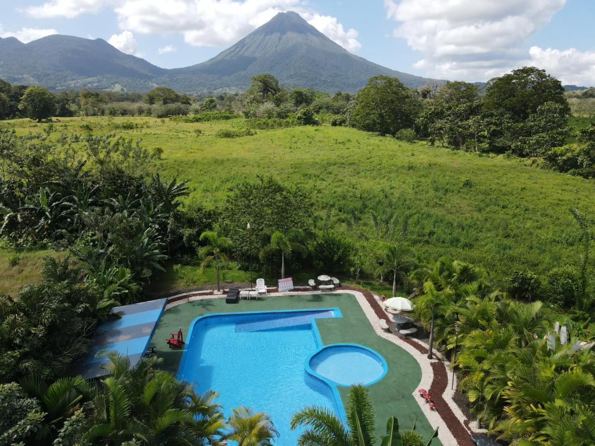 Campos Arenal Hotel 3*